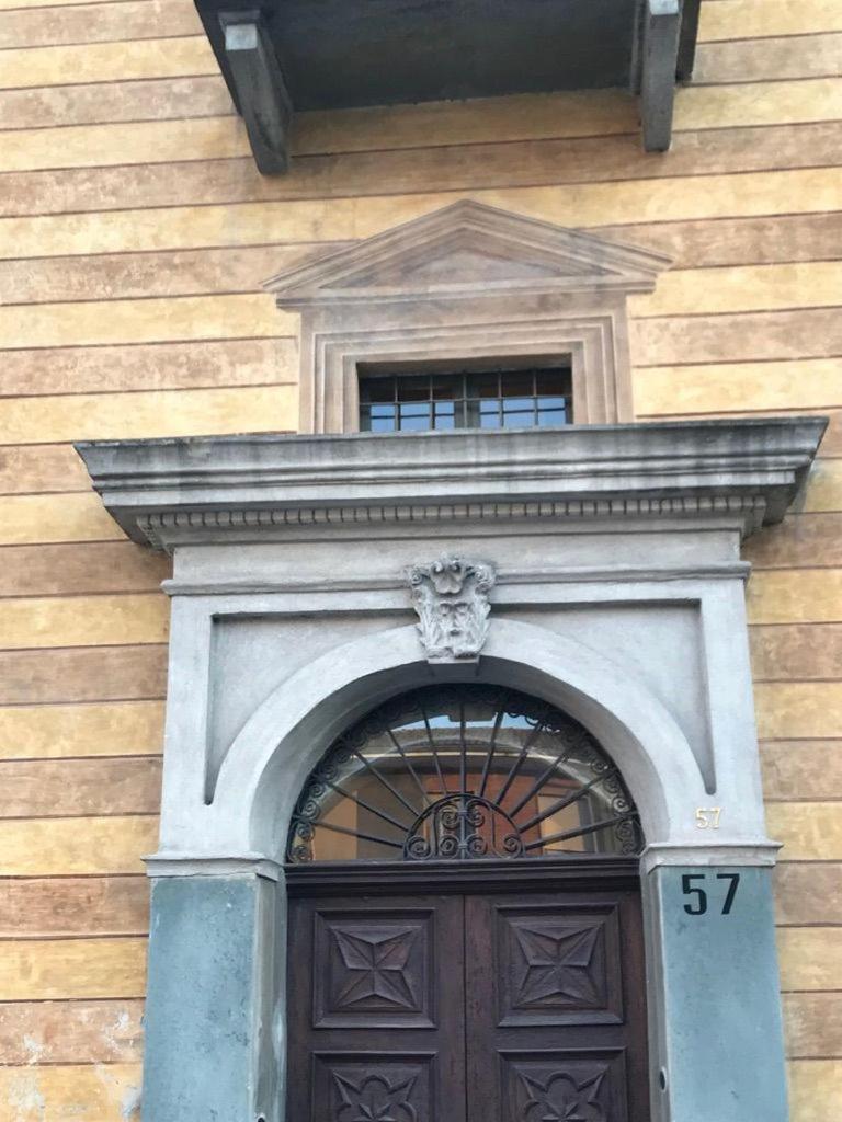 Palazzo Sismonda Bed & Breakfast Corneliano d'Alba Exterior foto